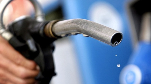 Árrés- és exportkorlátozást vezetett be a kormány a nyerészkedés ellen és az üzemanyagellátás védelméért. Az RMDSZ továbbra is az árak korlátozását kéri